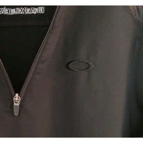Men's Oakley Downham Pullover 1/4 Zip Henley - Medium - Picture 2 of 9